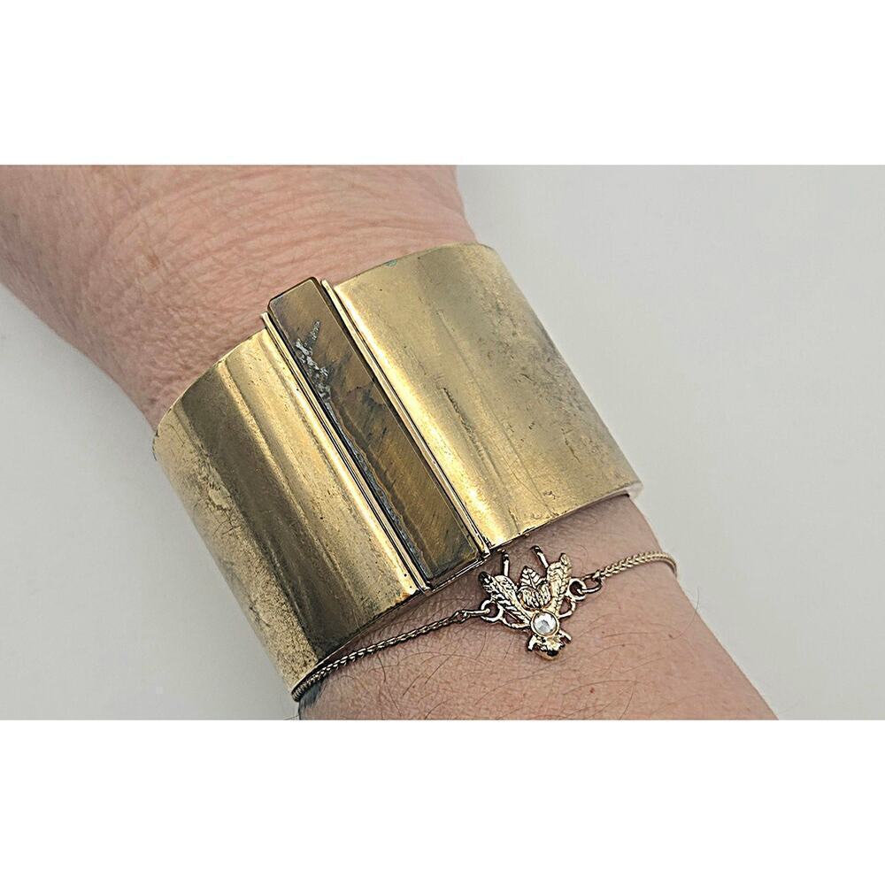Ann Taylor Chunky Distressed Gold Metal Bar Cuff Bracelet - Picture 6 of 7